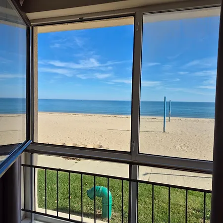 E003 в бийч - усещането да живееш на плажа !!! Obsor