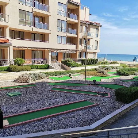 E003 в бийч - усещането да живееш на плажа !!!