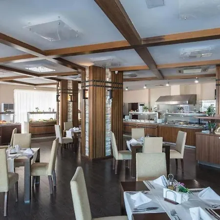 E003 в бийч - усещането да живееш на плажа !!! Apartamento Obzor