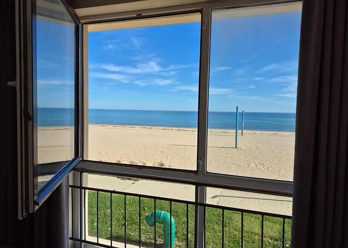 E003 в бийч - усещането да живееш на плажа !!! オブゾー